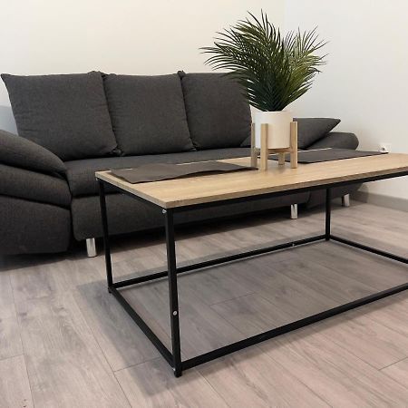Appartement Chaleureux Proche Rer/ Cdg / Parc Expo Sevran Kültér fotó